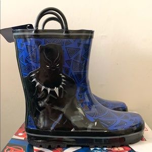 Boy's Black PantherRain Boot (Little Kid) sz.12